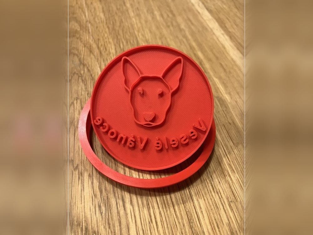 Vánoční baňka Bullterrier - Veselé Vánoce (hlava bez monoklu)